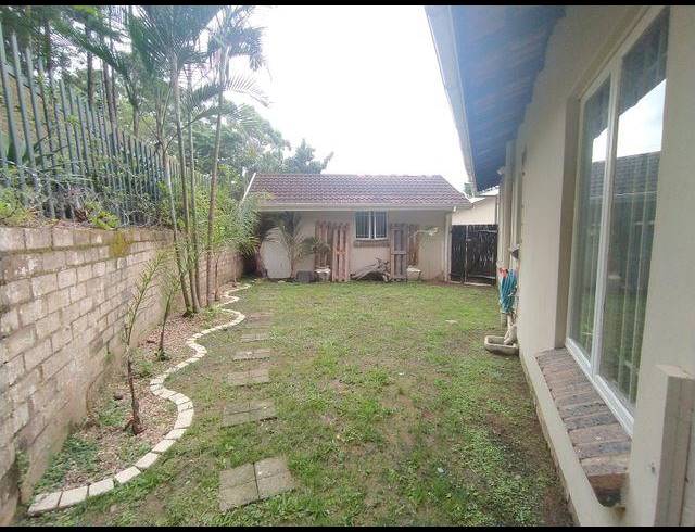 2 BEDROOM TOWNHOUSE FOR SALE IN DAWNCLIFFE